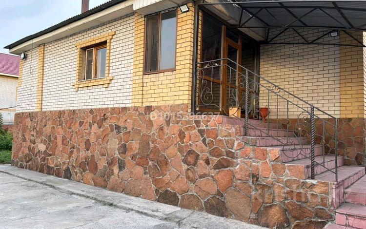 Жеке үй · 8 бөлме · 280 м² · 15 жүзд., Оборонная, бағасы: 80 млн ₸ в Семее — фото 2