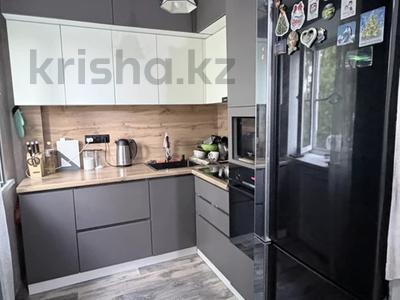 3-комнатная квартира · 69 м² · 4/5 этаж, Шаяхметова 20 за 20.5 млн ₸ в Усть-Каменогорске