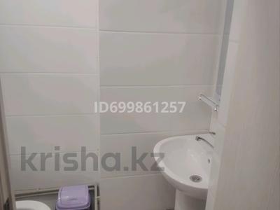 Аренда квартир в Туркестанской обл.: 3-комнатная квартира · 70 м² · 4/7 этаж · помесячно, 9 18/3 — Жаңа қала за 120 000 〒 3-комнатная квартира · 70 м² · 4/7 этаж · помесячно, 9 18/3 — Жаңа қала за 120 000 〒 в Туркестане