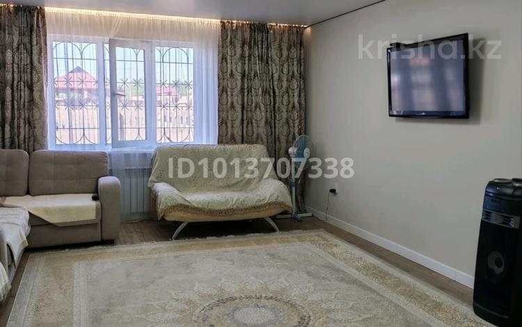 Дом · 5 комнат · 200 м², Игілік 21 — Балалар ауылы за 80 000 ₸ в Усть-Каменогорске, Ахмирово — фото 2