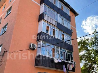 2-бөлмелі пәтер · 42 м² · 3/5 қабат, Алтынсарина 11 — Школа 23, бағасы: 13 млн ₸ в Кентау