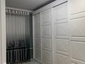 4-бөлмелі пәтер · 91.4 м² · 2/5 қабат, Сырыма Каженбаева 2, бағасы: 35 млн ₸ в Атырау — фото 8