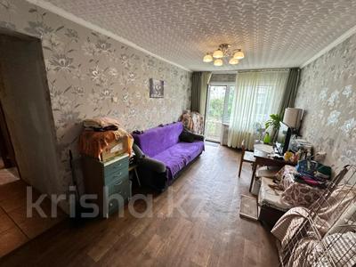 3-комнатная квартира · 60 м² · 3/5 этаж, Космическая 12 за ~ 23 млн 〒 в Усть-Каменогорске