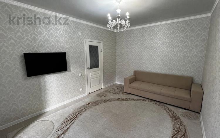 1-комнатная квартира · 38 м² · 4/5 этаж, 32В мкр 83 за 10 млн ₸ в Актау — фото 2