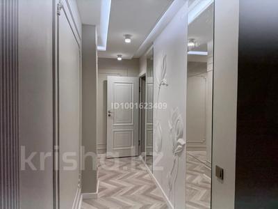 2-комнатная квартира · 54 м² · 7/9 этаж, мкр Нурсат 2 47 — Назарбаева за 200 000 〒 в Шымкенте, Каратауский р-н