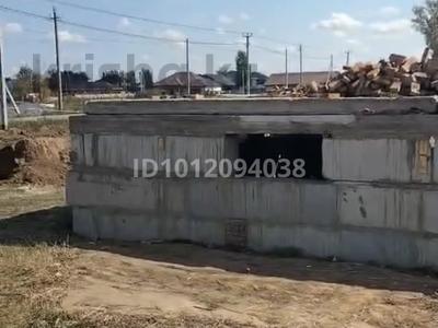 Жер телімі · 13 сотық, Микрорайон 7 27 — 7 микрорайон, бағасы: 10 млн ₸ в Жибек Жолы