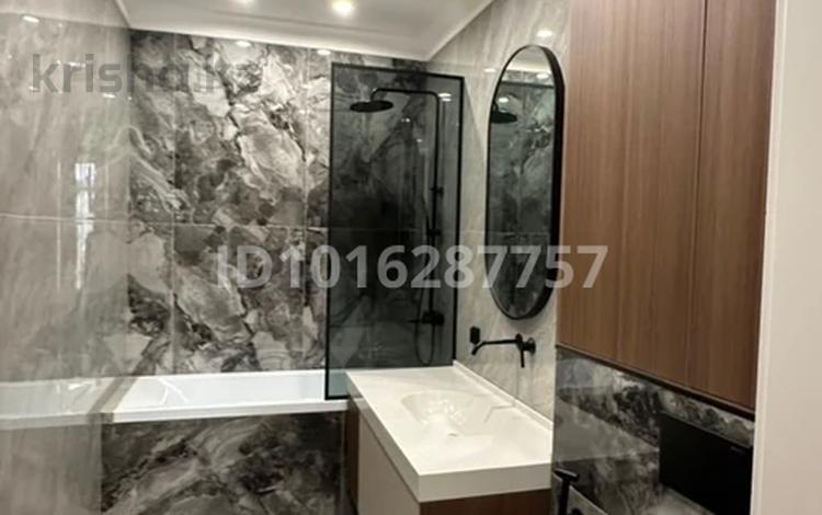 6-комнатная квартира · 187 м² · 19/20 этаж, Нажмидинова 7 за 170 млн ₸ в Астане, Алматы р-н — фото 2