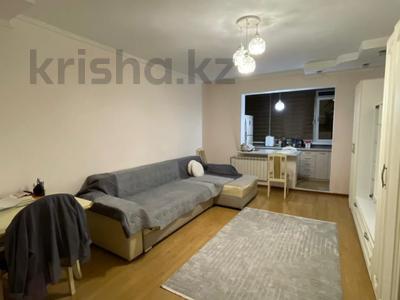 2-бөлмелі пәтер · 53 м² · 5/9 қабат, Мкр. Аксай, бағасы: 30.5 млн ₸ в Алматы, Ауэзовский р-н
