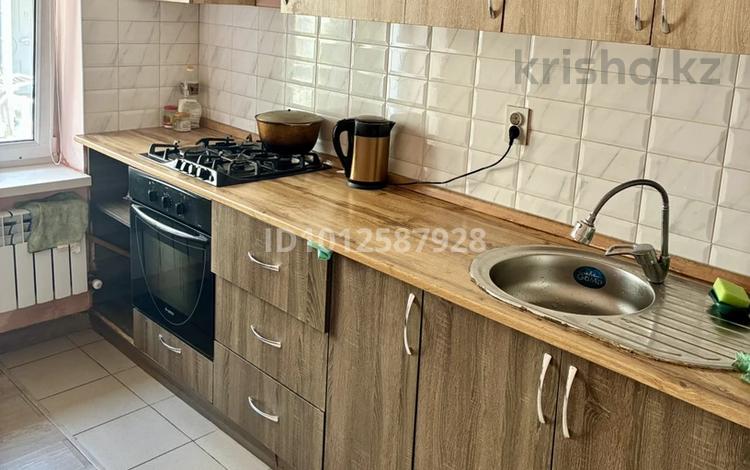 2-комнатная квартира · 60 м² · 1/1 этаж, мкр Нур Алатау, Абилкайыр хан 17 за 230 000 ₸ в Алматы, Бостандыкский р-н — фото 2