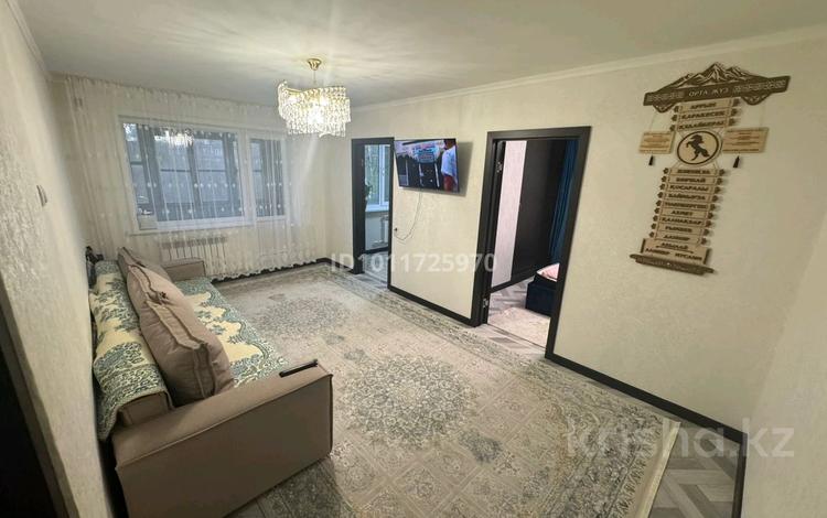 3-комнатная квартира · 49 м² · 4/5 этаж, 6-й 6 за 11 млн ₸ в Темиртау — фото 2