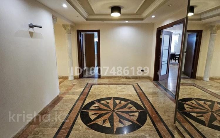 5-комнатная квартира · 377 м² · 15/20 этаж, Абая 45/1 — Абая- Республики за 105 млн 〒 в Астане, р-н Байконур — фото 2