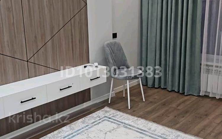 2-комнатная квартира · 55 м² · 9/16 этаж, мкр Шымсити 127/7 — Байдыбек би абылай хан за 270 000 ₸ в Шымкенте, Абайский р-н — фото 2